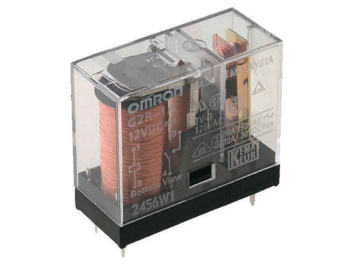 Relé de potencia Omron de 48V dc, disponible en Biltron.