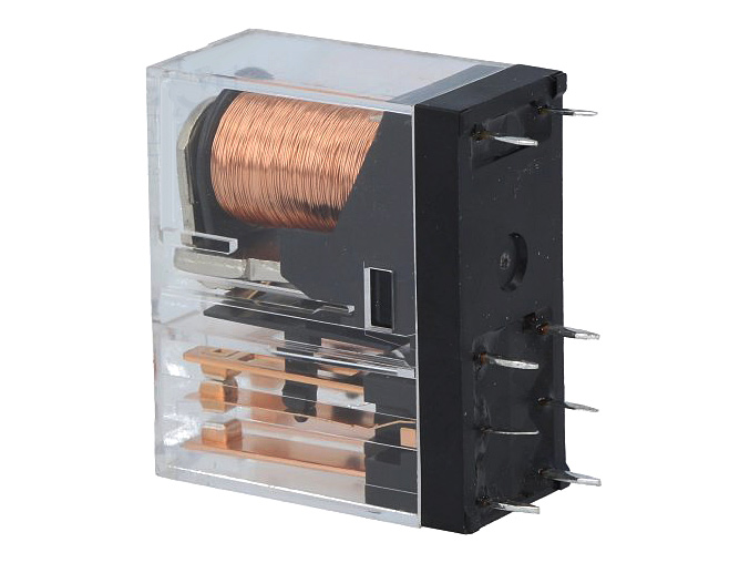 Relé de Omron de 6V dc, disponible en Biltron.