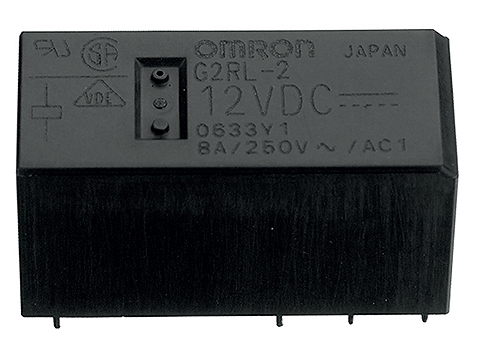 Relé de potencia Omron de la serie G2RL, de 2 polos y contacto DPDT. En Biltron.