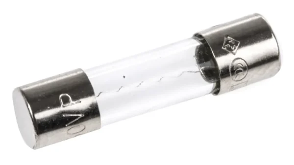 Fusible con acción retardada de 5x20mm y 1.6A, disponible en Biltron.