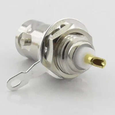 Conector BNC hembra para panel con chasis redondo terminal de carga 50 Ω, disponible en Biltron.