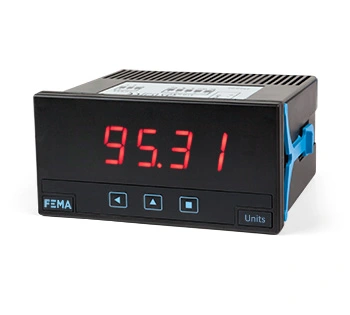 Imagen de indicador digital de panel multise帽al FEMA C40-D, disponible en Biltron.