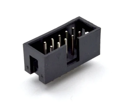 Imagen de un conector IDC macho de perfil bajo, 2x5 pines, ideal para conexiones planas en PCB, en Biltron.