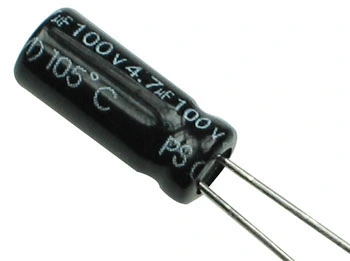 Condensador Electrolítico 4.7 µF, 100 V, 105 °C, 5×11 mm, Ammopack, en Biltron.